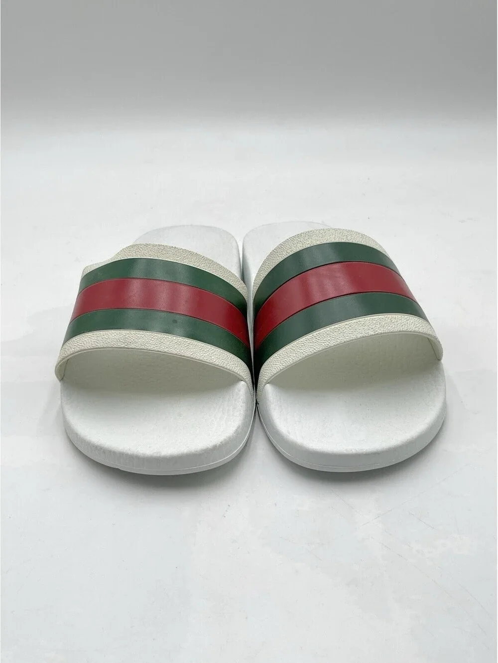 Gucci Pursuit pool slides green and red web strap Size 7 UK